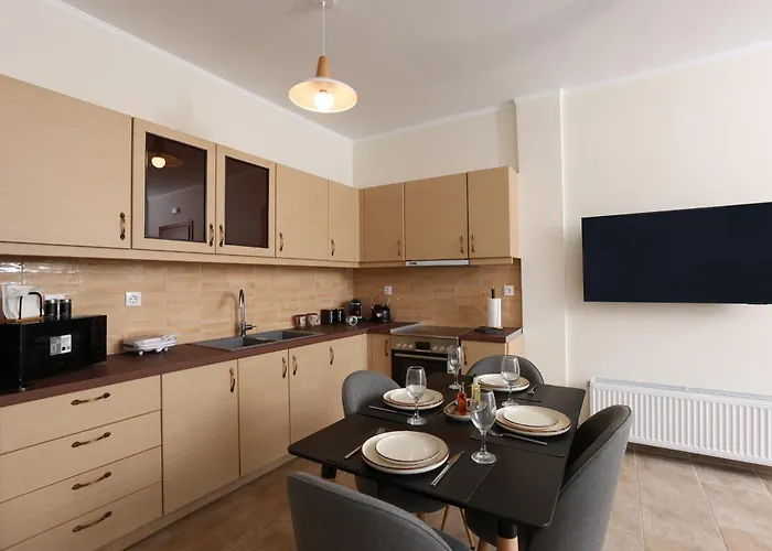 Smart Corfu 4 *